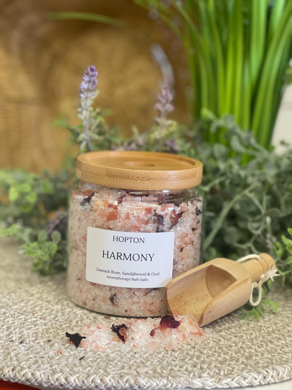 SOOTHING & CALMING SALT SOAK